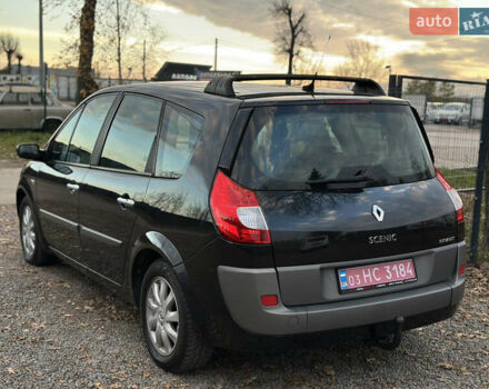Черный Рено Гранд Сценик, объемом двигателя 2 л и пробегом 211 тыс. км за 5600 $, фото 10 на Automoto.ua