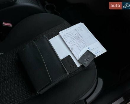 Черный Рено Гранд Сценик, объемом двигателя 2 л и пробегом 211 тыс. км за 5600 $, фото 46 на Automoto.ua