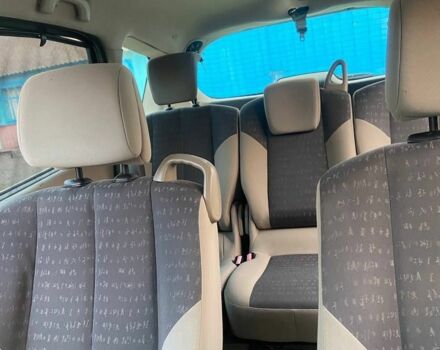 Чорний Рено Гранд Сценік, об'ємом двигуна 2 л та пробігом 280 тис. км за 1900 $, фото 4 на Automoto.ua