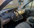 Черный Рено Гранд Сценик, объемом двигателя 2 л и пробегом 236 тыс. км за 5500 $, фото 4 на Automoto.ua