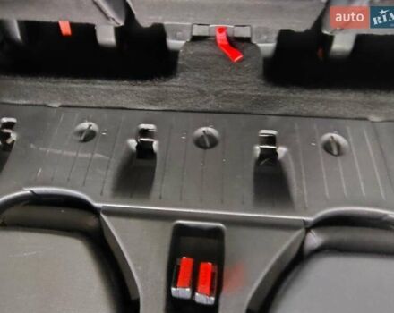 Чорний Рено Гранд Сценік, об'ємом двигуна 1.6 л та пробігом 240 тис. км за 5350 $, фото 56 на Automoto.ua