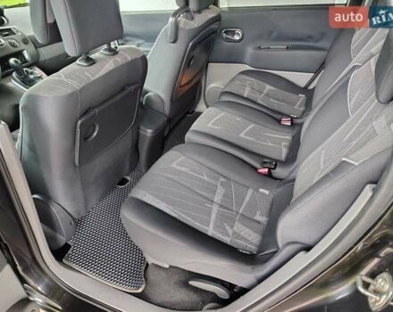 Чорний Рено Гранд Сценік, об'ємом двигуна 1.6 л та пробігом 240 тис. км за 5350 $, фото 81 на Automoto.ua