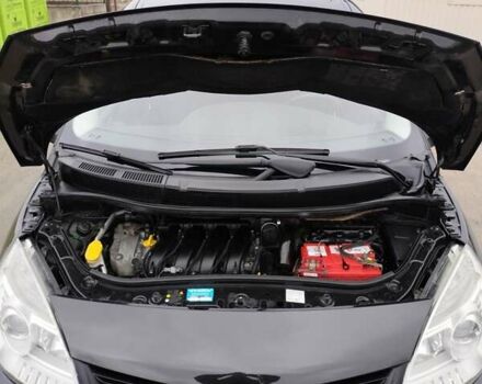 Черный Рено Гранд Сценик, объемом двигателя 2 л и пробегом 232 тыс. км за 5850 $, фото 17 на Automoto.ua