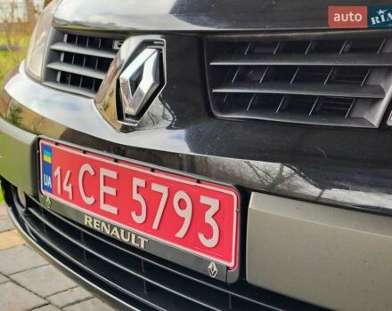 Чорний Рено Гранд Сценік, об'ємом двигуна 1.6 л та пробігом 240 тис. км за 5350 $, фото 22 на Automoto.ua
