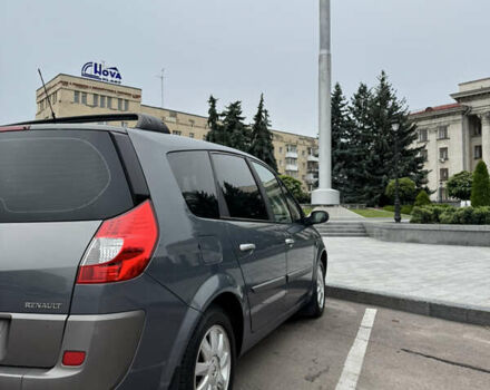 Черный Рено Гранд Сценик, объемом двигателя 2 л и пробегом 230 тыс. км за 5300 $, фото 6 на Automoto.ua