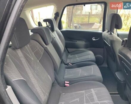 Чорний Рено Гранд Сценік, об'ємом двигуна 1.6 л та пробігом 240 тис. км за 5350 $, фото 87 на Automoto.ua