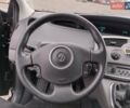 Черный Рено Гранд Сценик, объемом двигателя 2 л и пробегом 232 тыс. км за 5850 $, фото 16 на Automoto.ua