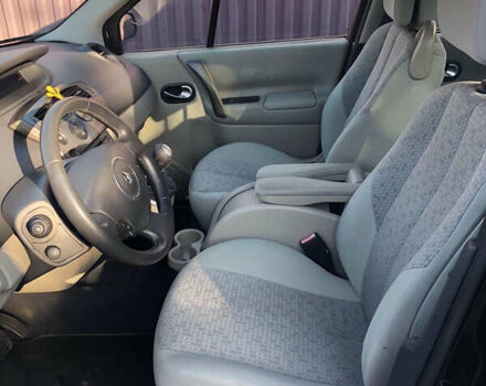 Чорний Рено Гранд Сценік, об'ємом двигуна 2 л та пробігом 250 тис. км за 5300 $, фото 5 на Automoto.ua