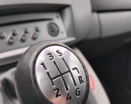 Черный Рено Гранд Сценик, объемом двигателя 2 л и пробегом 232 тыс. км за 5850 $, фото 21 на Automoto.ua