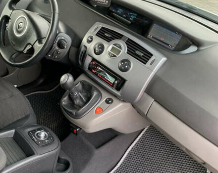 Черный Рено Гранд Сценик, объемом двигателя 1.87 л и пробегом 252 тыс. км за 5300 $, фото 25 на Automoto.ua