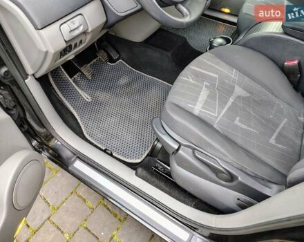 Чорний Рено Гранд Сценік, об'ємом двигуна 1.6 л та пробігом 240 тис. км за 5350 $, фото 63 на Automoto.ua