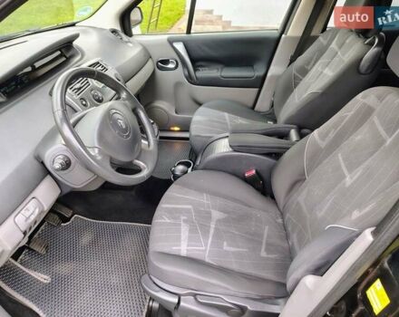 Чорний Рено Гранд Сценік, об'ємом двигуна 1.6 л та пробігом 240 тис. км за 5350 $, фото 62 на Automoto.ua