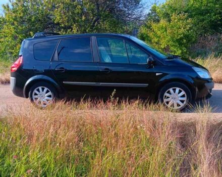 Чорний Рено Гранд Сценік, об'ємом двигуна 2 л та пробігом 262 тис. км за 6299 $, фото 15 на Automoto.ua