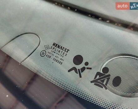 Чорний Рено Гранд Сценік, об'ємом двигуна 1.6 л та пробігом 240 тис. км за 5350 $, фото 17 на Automoto.ua