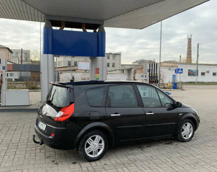 Черный Рено Гранд Сценик, объемом двигателя 1.87 л и пробегом 252 тыс. км за 5300 $, фото 4 на Automoto.ua