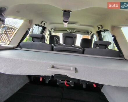 Чорний Рено Гранд Сценік, об'ємом двигуна 1.6 л та пробігом 240 тис. км за 5350 $, фото 51 на Automoto.ua