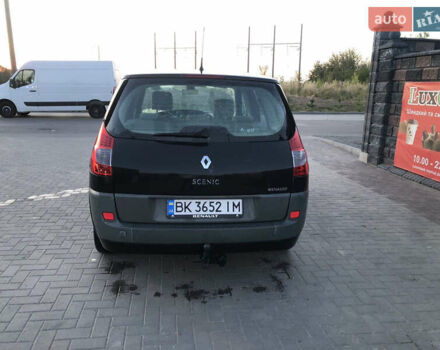Чорний Рено Гранд Сценік, об'ємом двигуна 2 л та пробігом 250 тис. км за 5300 $, фото 4 на Automoto.ua