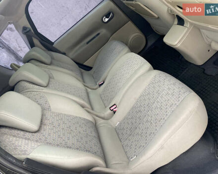 Чорний Рено Гранд Сценік, об'ємом двигуна 1.6 л та пробігом 255 тис. км за 4950 $, фото 18 на Automoto.ua