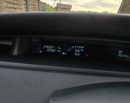 Черный Рено Гранд Сценик, объемом двигателя 1.6 л и пробегом 248 тыс. км за 5300 $, фото 6 на Automoto.ua