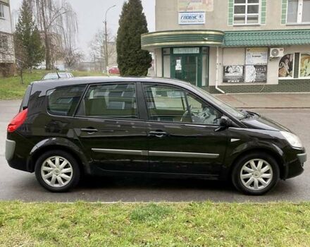 Чорний Рено Гранд Сценік, об'ємом двигуна 2 л та пробігом 208 тис. км за 5250 $, фото 1 на Automoto.ua