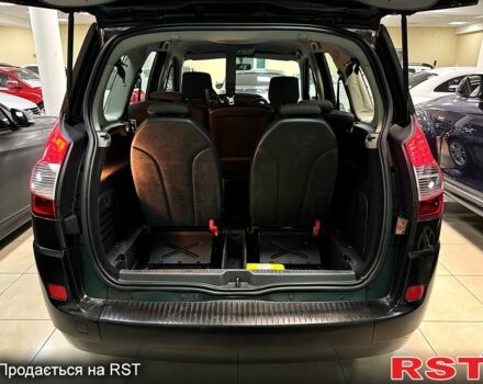 Чорний Рено Гранд Сценік, об'ємом двигуна 1.6 л та пробігом 194 тис. км за 5900 $, фото 3 на Automoto.ua