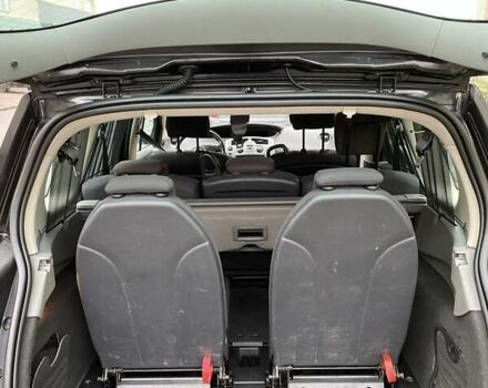 Чорний Рено Гранд Сценік, об'ємом двигуна 2 л та пробігом 208 тис. км за 5250 $, фото 26 на Automoto.ua
