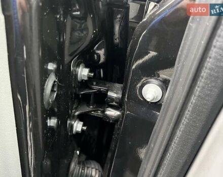 Черный Рено Гранд Сценик, объемом двигателя 2 л и пробегом 110 тыс. км за 7150 $, фото 61 на Automoto.ua