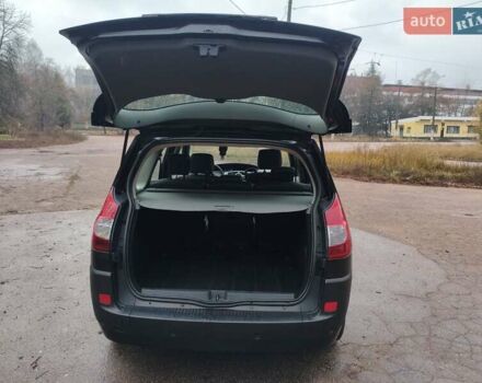 Черный Рено Гранд Сценик, объемом двигателя 2 л и пробегом 110 тыс. км за 7150 $, фото 39 на Automoto.ua