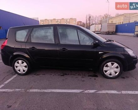 Черный Рено Гранд Сценик, объемом двигателя 2 л и пробегом 250 тыс. км за 5600 $, фото 23 на Automoto.ua