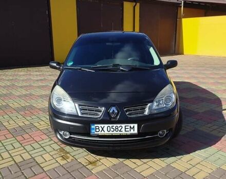 Черный Рено Гранд Сценик, объемом двигателя 2 л и пробегом 219 тыс. км за 6200 $, фото 5 на Automoto.ua