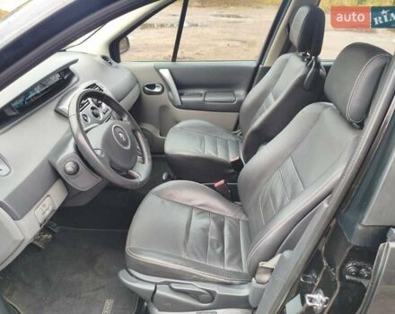 Черный Рено Гранд Сценик, объемом двигателя 2 л и пробегом 110 тыс. км за 7150 $, фото 35 на Automoto.ua