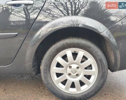 Черный Рено Гранд Сценик, объемом двигателя 2 л и пробегом 110 тыс. км за 7150 $, фото 26 на Automoto.ua