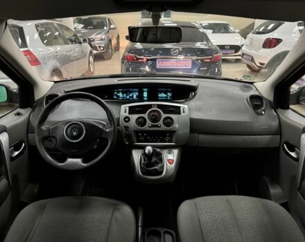 Чорний Рено Гранд Сценік, об'ємом двигуна 1.6 л та пробігом 194 тис. км за 5900 $, фото 12 на Automoto.ua