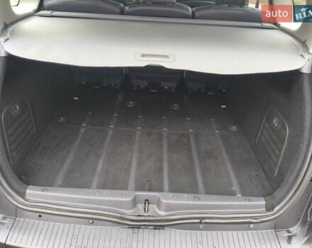 Черный Рено Гранд Сценик, объемом двигателя 2 л и пробегом 110 тыс. км за 7150 $, фото 40 на Automoto.ua