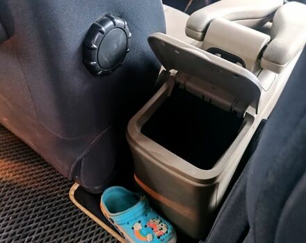 Черный Рено Гранд Сценик, объемом двигателя 1.9 л и пробегом 255 тыс. км за 5100 $, фото 1 на Automoto.ua