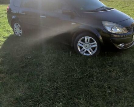 Черный Рено Гранд Сценик, объемом двигателя 2 л и пробегом 219 тыс. км за 6200 $, фото 7 на Automoto.ua