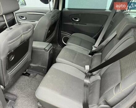 Рено Гранд Сценик 2009 в Луцке на Automoto.ua Черный Рено Гранд Сценик, объемом двигателя 1.4 л и пробегом 181 тыс. км за 6100 $, фото 14 на Automoto.ua