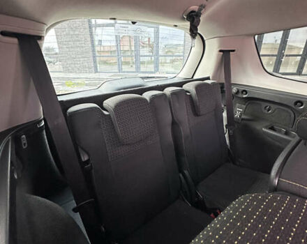 Черный Рено Гранд Сценик, объемом двигателя 2 л и пробегом 380 тыс. км за 7300 $, фото 22 на Automoto.ua