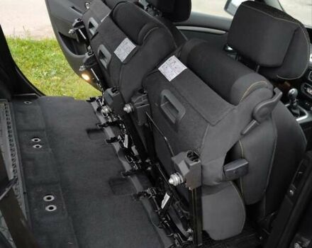 Чорний Рено Гранд Сценік, об'ємом двигуна 0 л та пробігом 217 тис. км за 6499 $, фото 6 на Automoto.ua