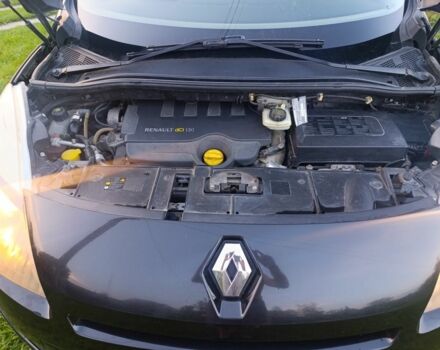 Чорний Рено Гранд Сценік, об'ємом двигуна 1.9 л та пробігом 355 тис. км за 6600 $, фото 4 на Automoto.ua