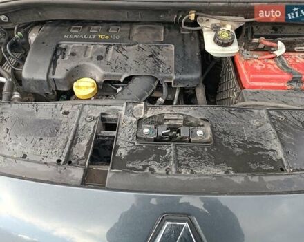 Черный Рено Гранд Сценик, объемом двигателя 1.4 л и пробегом 208 тыс. км за 6700 $, фото 8 на Automoto.ua