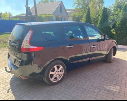 Рено Гранд Сценик 2009 в Полтаве на Automoto.ua Черный Рено Гранд Сценик, объемом двигателя 1.6 л и пробегом 200 тыс. км за 6000 $, фото 3 на Automoto.ua