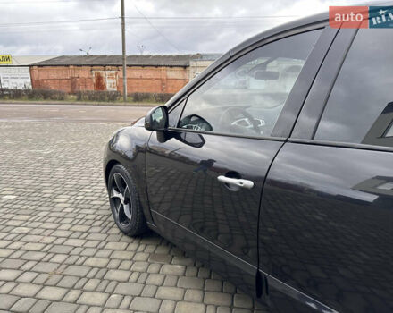 Черный Рено Гранд Сценик, объемом двигателя 2 л и пробегом 380 тыс. км за 7300 $, фото 7 на Automoto.ua