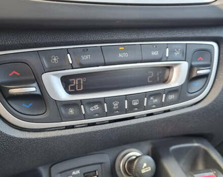 Рено Гранд Сценик 2009 в Днепре (Днепропетровске) на Automoto.ua Черный Рено Гранд Сценик, объемом двигателя 1.87 л и пробегом 240 тыс. км за 6900 $, фото 9 на Automoto.ua