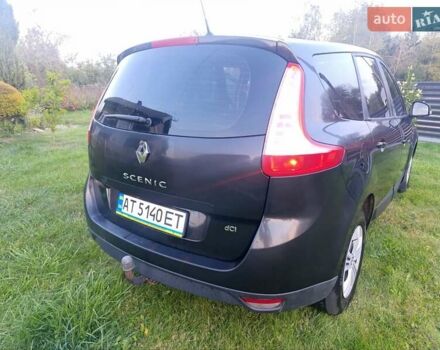 Черный Рено Гранд Сценик, объемом двигателя 1.9 л и пробегом 300 тыс. км за 6400 $, фото 11 на Automoto.ua