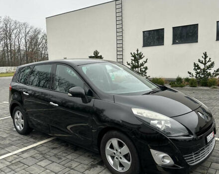 Чорний Рено Гранд Сценік, об'ємом двигуна 2 л та пробігом 197 тис. км за 6800 $, фото 5 на Automoto.ua