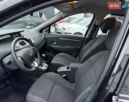 Черный Рено Гранд Сценик, объемом двигателя 1.4 л и пробегом 185 тыс. км за 6800 $, фото 8 на Automoto.ua