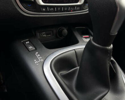 Черный Рено Гранд Сценик, объемом двигателя 2 л и пробегом 380 тыс. км за 7300 $, фото 18 на Automoto.ua