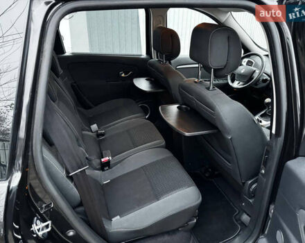 Черный Рено Гранд Сценик, объемом двигателя 1.4 л и пробегом 185 тыс. км за 6800 $, фото 17 на Automoto.ua