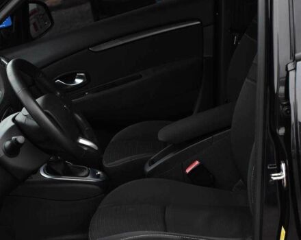 Черный Рено Гранд Сценик, объемом двигателя 1.4 л и пробегом 214 тыс. км за 6999 $, фото 8 на Automoto.ua